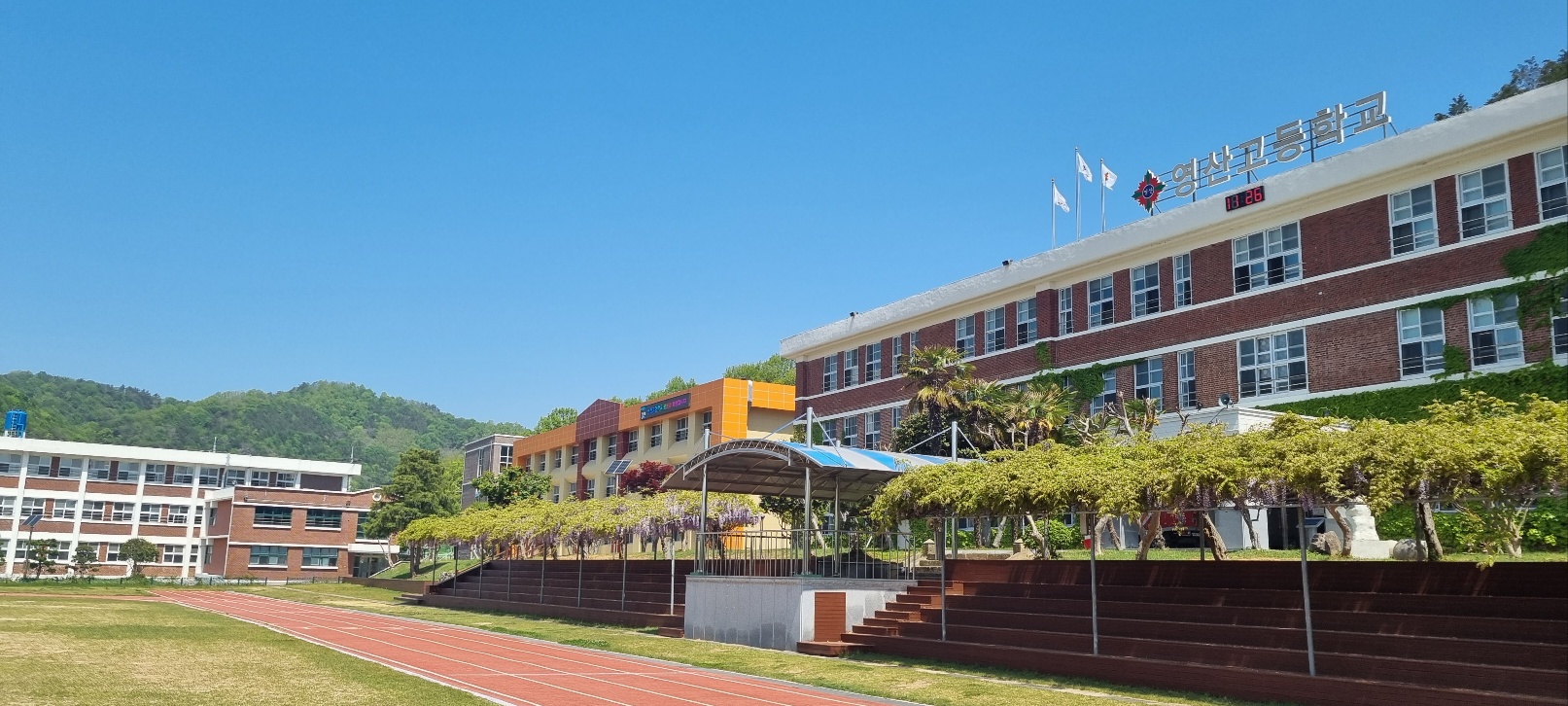 학교전경이미지